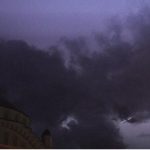 ELAZIĞ'DA ŞİMŞEKLER GECEYİ AYDINLATTI